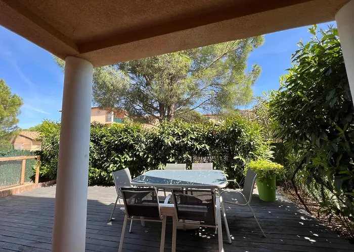 Superbe Appartement Proche D'Avignon Avec Parking Et Terrasse. Les Angles  foto