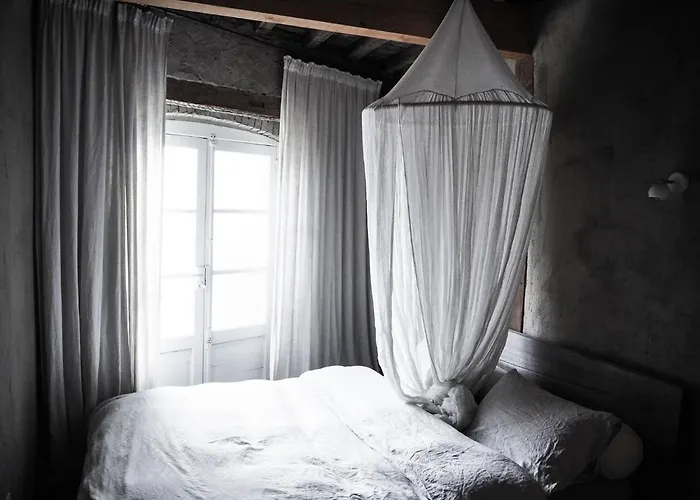 Camellas-Lloret Apartment Montreal  photo
