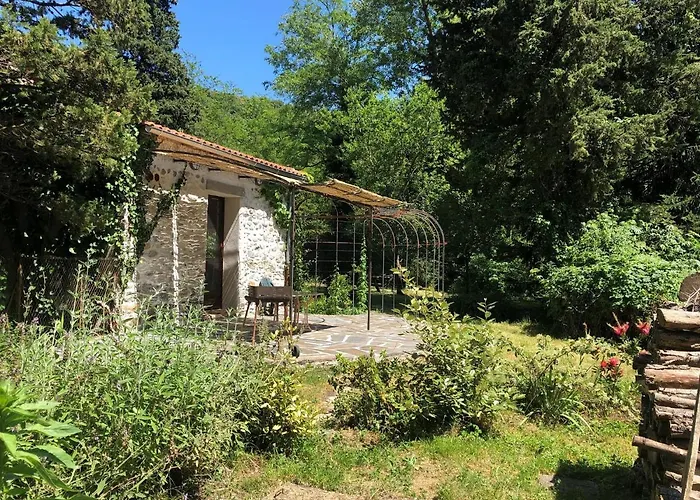 Villa Le Petit Nid Ecologique Montferrer Foto