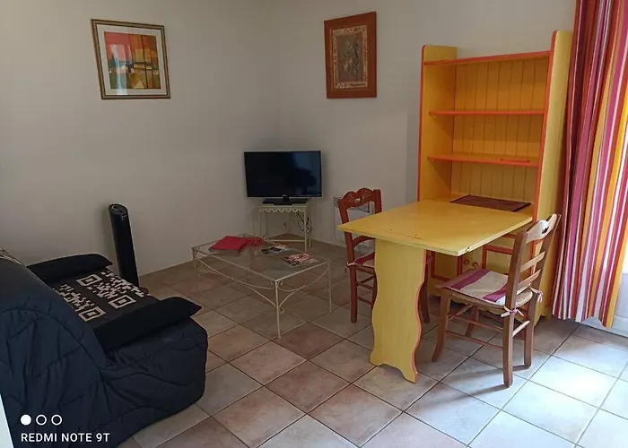 Anduze Gite Les Lauriers Au 