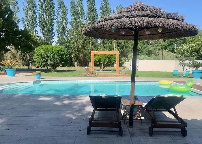 Chambres D Hotes Au Calme Avec Piscine Et Jacuzzi Valros photo