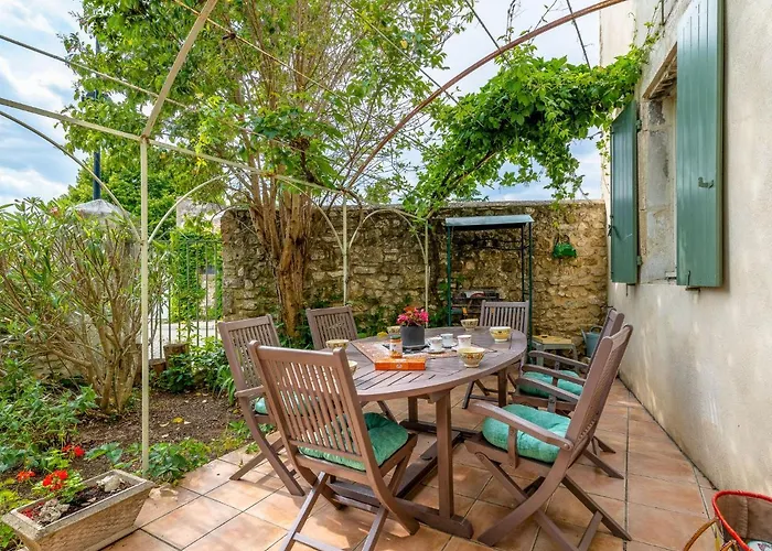foto di Holiday Home La Tonnelle By Interhome Saint-Dezery