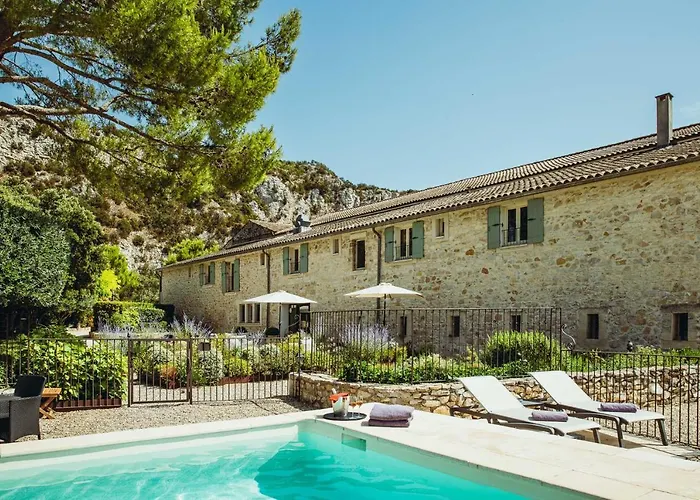 Maison Chenet - Les Chambres Entre Vigne Et Garrigue - Teritoria Pujaut photo