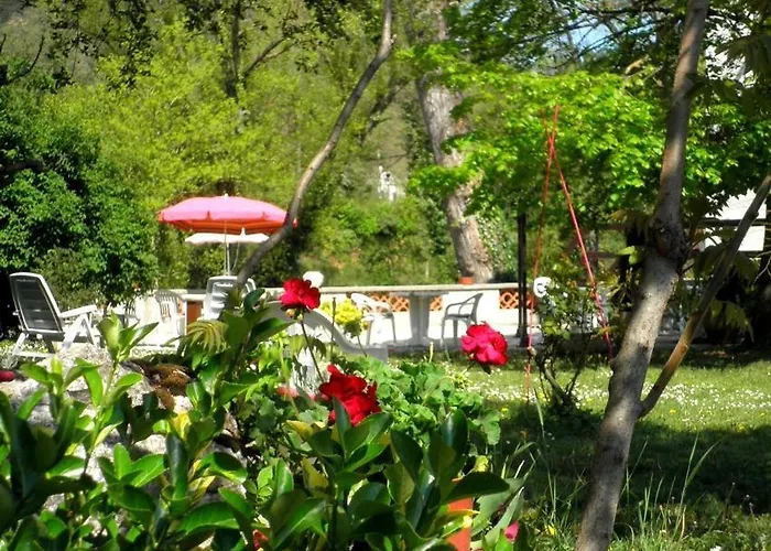 La Pierre Lys Hotel Quillan photo