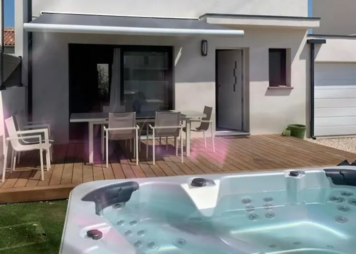 Villa Moderne Avec Spa Calvisson photo