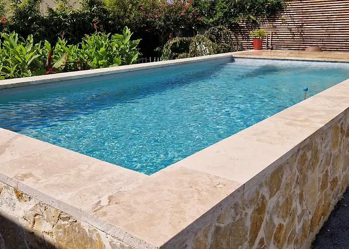 Villa Avec Piscine Rochefort-du-Gard photo