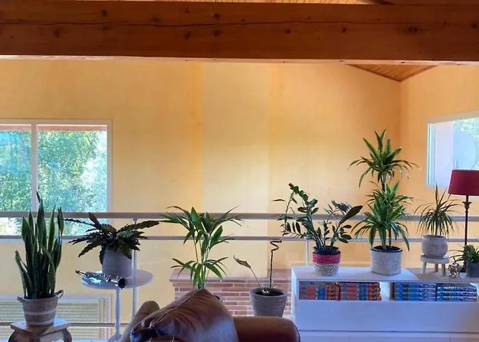Maison De Campagne Avec Vue Et Piscine Sainte-Camelle照片