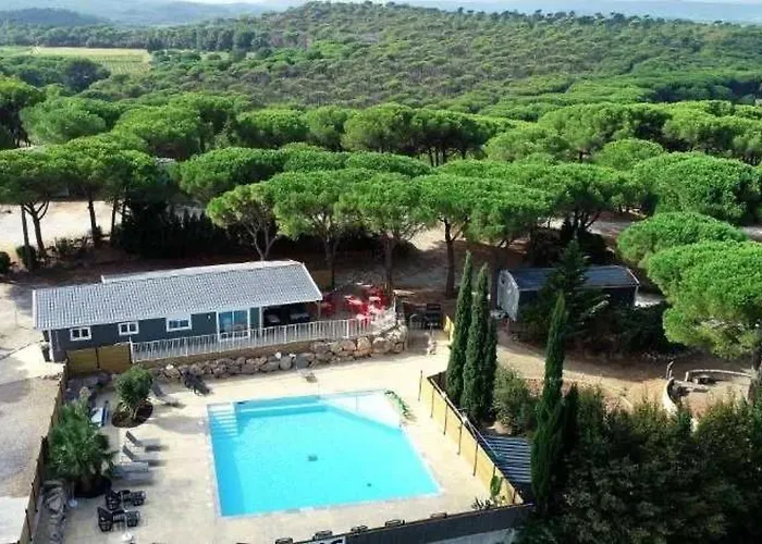 Ushuaia Villages Camping Figurotta Bizanet photo