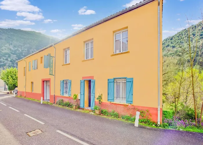 Vintage Retreat By The Vis Villa Gornies photo