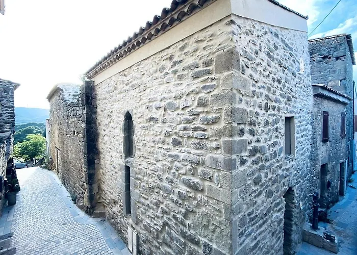 foto di Le Bastion, 15 Guests, 5 Suites, 5 Baths, Ac Pouzols-Minervois