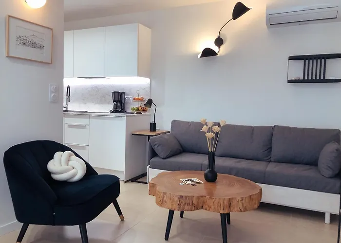 Coco, Elegance And Serenity In Collioure zdjęcie