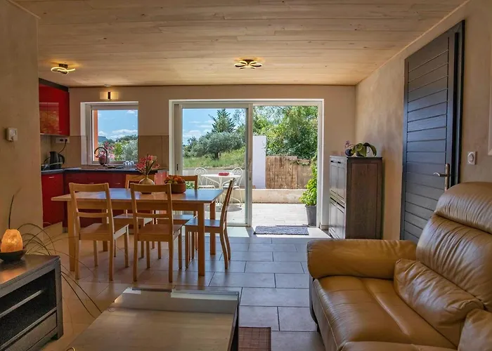 Gite Centre Sante Bien-Etre Natureconnaissance Usclas-du-Bosc 사진