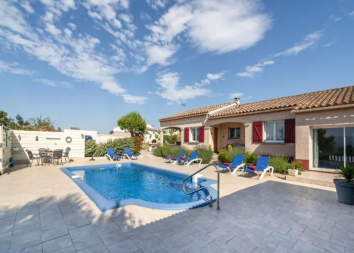 Villa In Escales With Private Pool photo