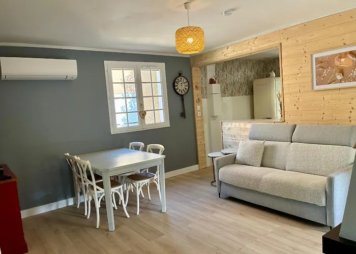 La Villa Les Rosiers En Cevennes Saint-Martial  photo