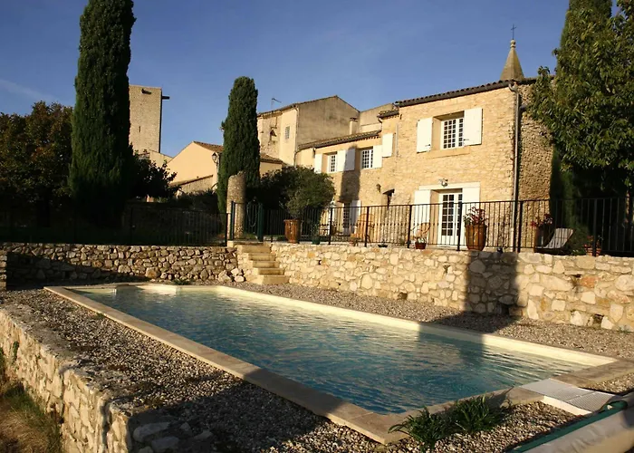 Photo de Le Mas D'Yvette - Authentic 19Th Century House With Pool And Stunning View La Rouviere 