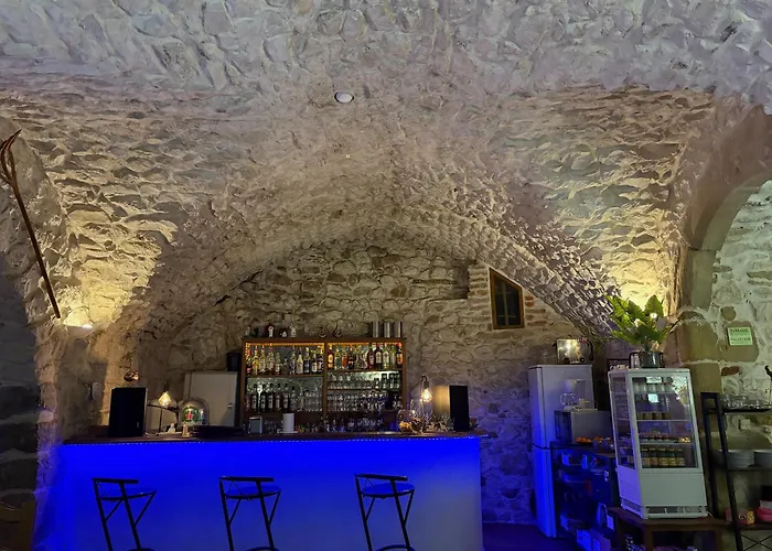 Photo de Logis Hotel Restaurant L'Esquielle Saint-Genies-de-Malgoires