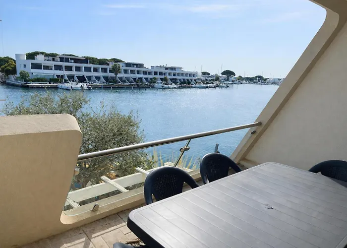 Фото Marina Climatisee 6 Pers Terrasse Parking Ле-Гро-дю-Руа