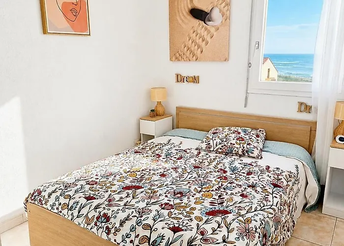 Bright Apartment In Sainte-Marie Sea View foto