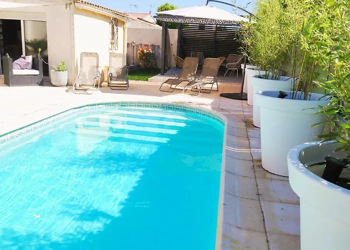 Proche De La Plage - Villa Renovee Et Lumineuse - Piscine, Terrain De Petanques Et Clim Villeneuve-lès-Maguelonne foto