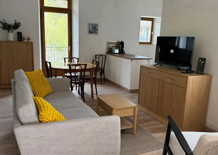 Appartements Renoves Centre Bagnols Les Bains foto