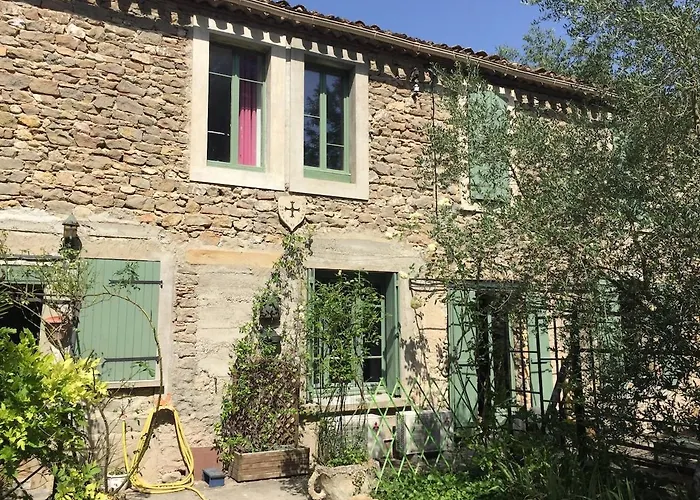 Photo de Grande maison 15 pers - Jardin, barbecue&pétanque Saint-Hilaire-de l'Aude