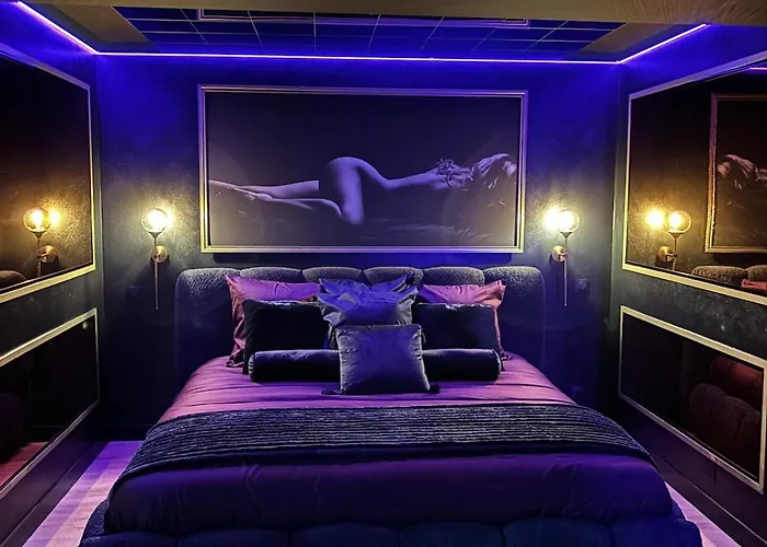 foto di La Clef Des Secrets Love Room D'Exception La Palme