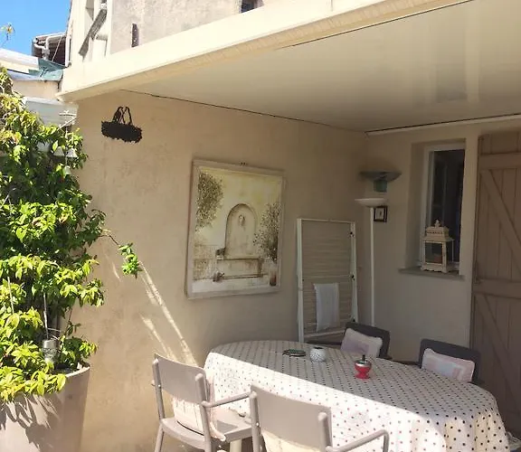 Photo de Appartement Le Nid à Castries