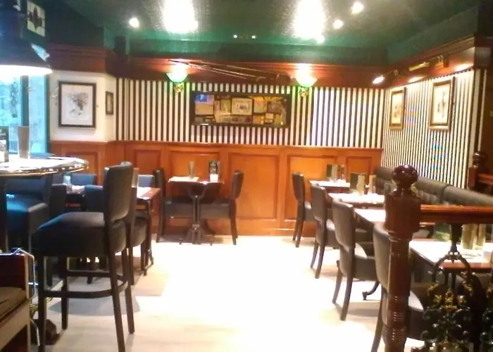 Hotel Jeanne D'Arc Saint-Chely-d'Apcher photo