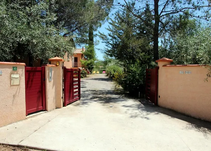 Lou Daro Villa Cebazan photo