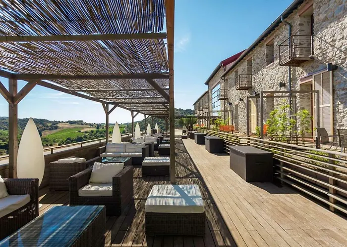 Domaine Riberach - Restaurant Etoile - Spa - Piscine Naturelle - Vignoble Bio Belesta  photo