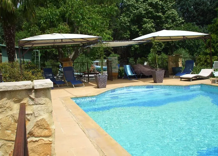 Maison D'Une Chambre Avec Piscine Partagee Et Jardin Clos A Les Angles Les Angles  foto
